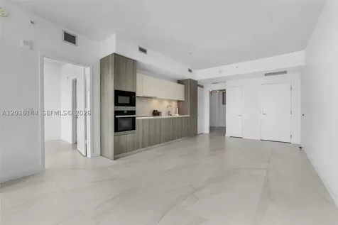 2900 NE 7th Avenue Miami FL 33137