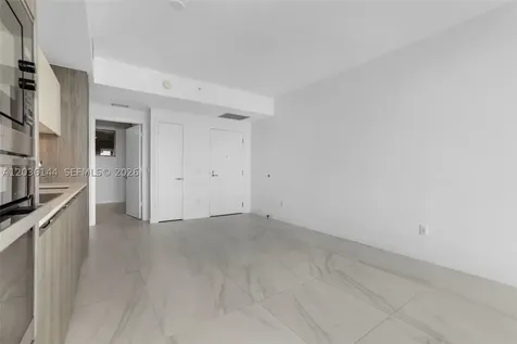2900 NE 7th Avenue Miami FL 33137