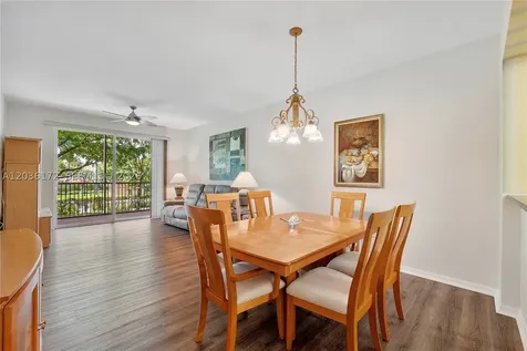 7715 Yardley Drive Tamarac FL 33321