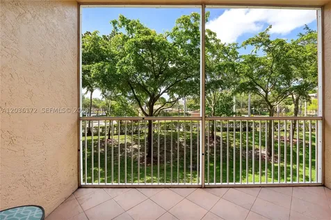 7715 Yardley Drive Tamarac FL 33321