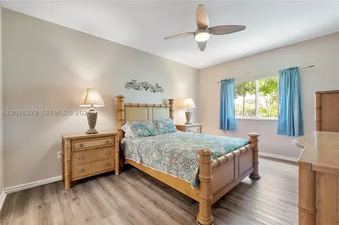 7715 Yardley Drive Tamarac FL 33321