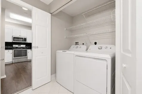 7715 Yardley Drive Tamarac FL 33321