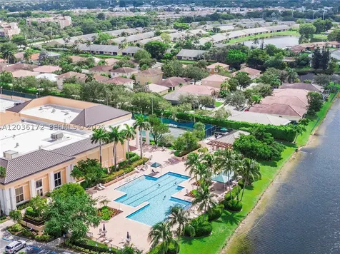 7715 Yardley Drive Tamarac FL 33321
