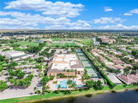 7715 Yardley Drive Tamarac FL 33321