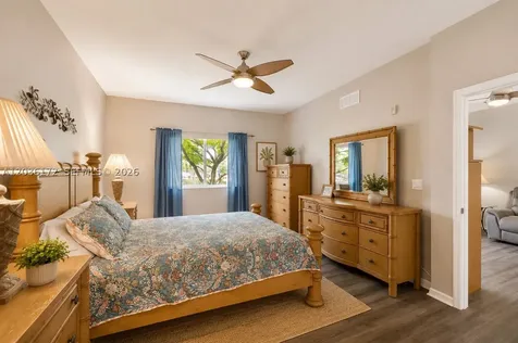 7715 Yardley Drive Tamarac FL 33321