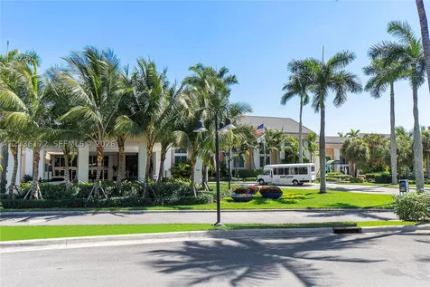 7715 Yardley Drive Tamarac FL 33321