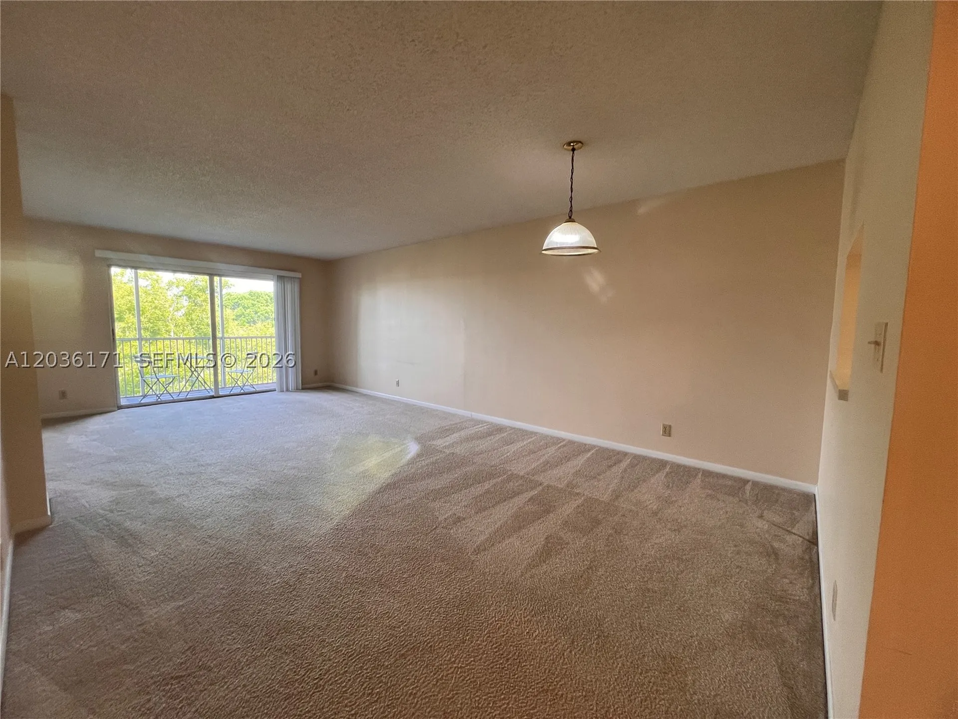 1075 Riverside Drive Coral Springs FL 33071