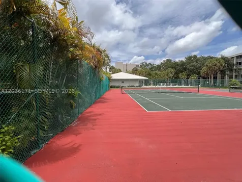 1075 Riverside Drive Coral Springs FL 33071