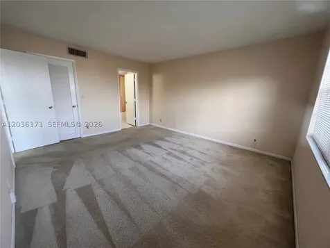 1075 Riverside Drive Coral Springs FL 33071