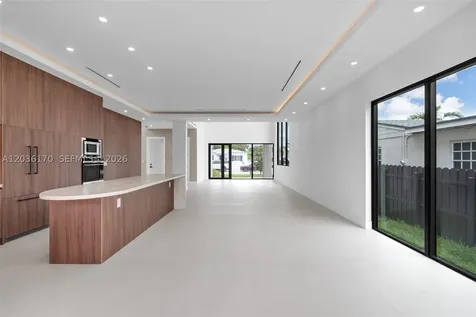 6438 SW 23rd Street Miami FL 33155