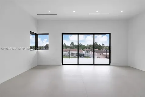 6438 SW 23rd Street Miami FL 33155