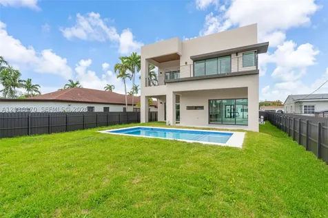 6438 SW 23rd Street Miami FL 33155