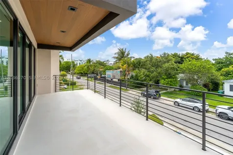 6438 SW 23rd Street Miami FL 33155