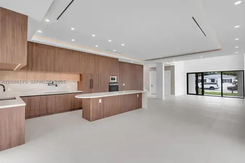 6438 SW 23rd Street Miami FL 33155