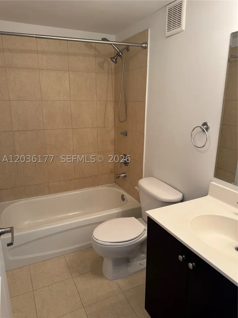 820 N 17th Avenue Hollywood FL 33020