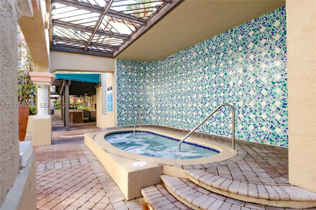 520 SE 5th Avenue Fort Lauderdale FL 33301