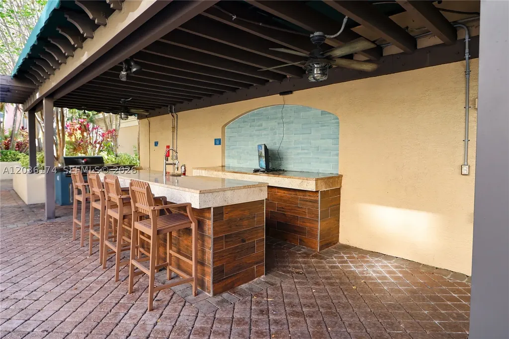 520 SE 5th Avenue Fort Lauderdale FL 33301