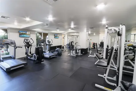 520 SE 5th Avenue Fort Lauderdale FL 33301