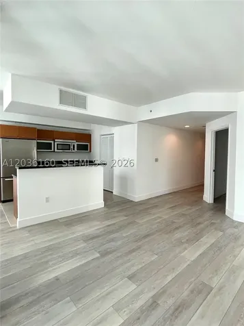 253 NE 2nd Street Miami FL 33132