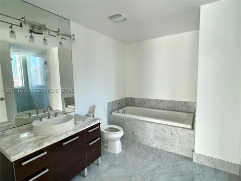253 NE 2nd Street Miami FL 33132