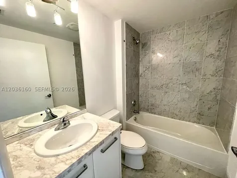 253 NE 2nd Street Miami FL 33132