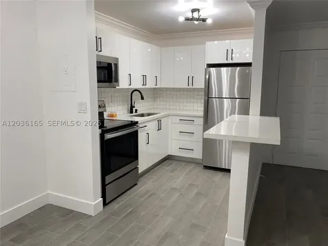 15550 SW 80th Street Miami FL 33193