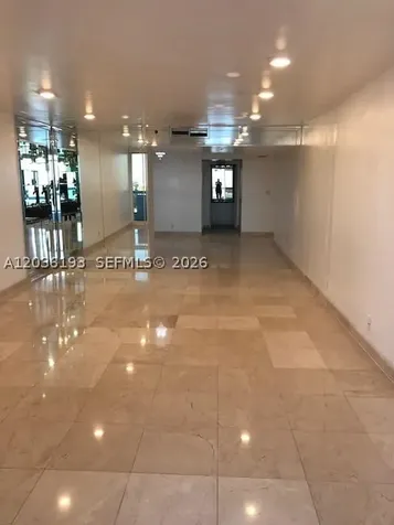 Miami FL 33132