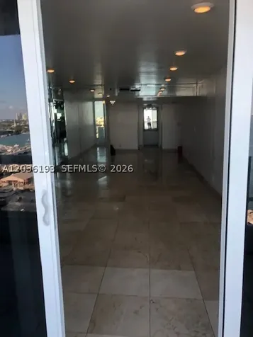 Miami FL 33132
