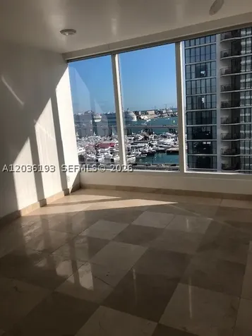 Miami FL 33132