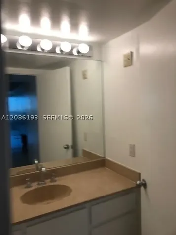 Miami FL 33132