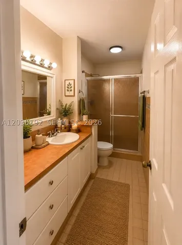 380 W 45th Street Hialeah FL 33012
