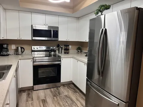 17375 Collins Avenue Sunny Isles Beach FL 33160