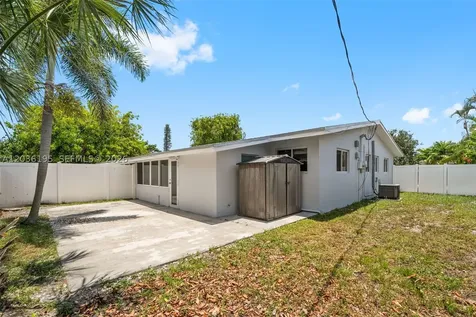 5130 NE 17th Terrace Fort Lauderdale FL 33334
