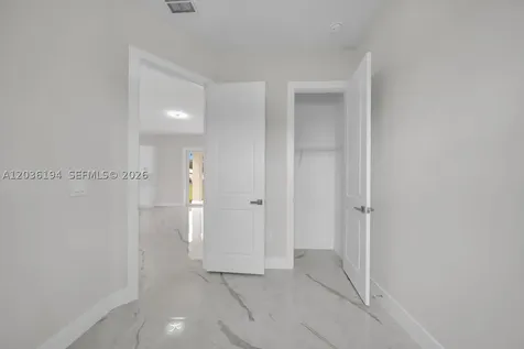2715 10th Street W Lehigh Acres FL 33971