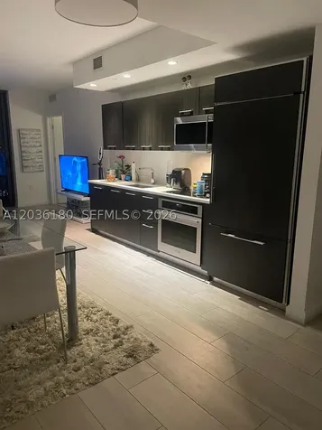 45 SW 9th Street Miami FL 33130