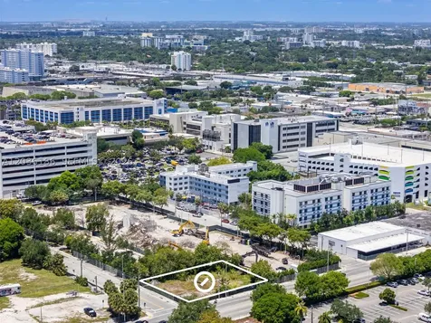 1800 NW 7th Avenue Miami FL 33136