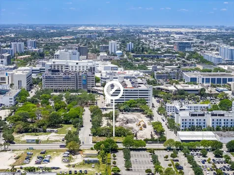 1800 NW 7th Avenue Miami FL 33136