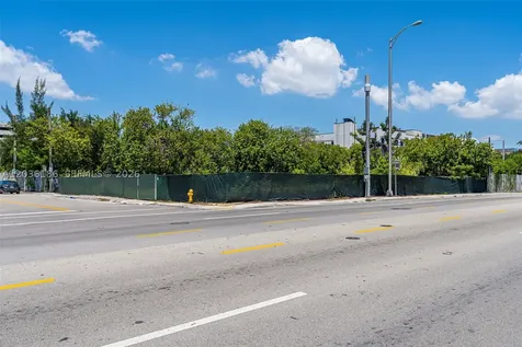 1800 NW 7th Avenue Miami FL 33136
