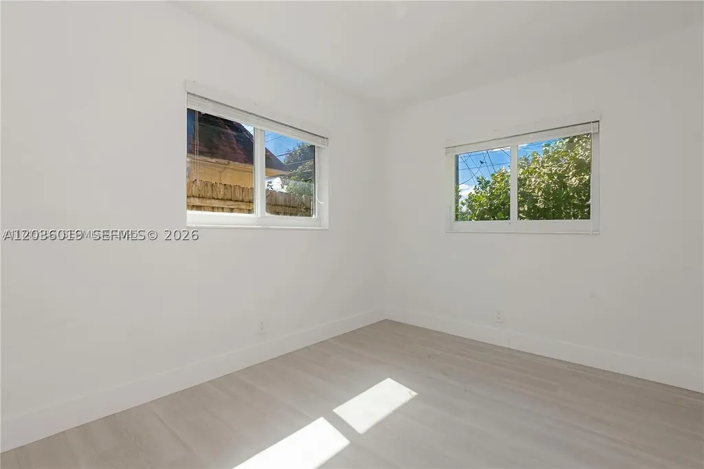 1511-1513 NW 8th Avenue Fort Lauderdale FL 33311