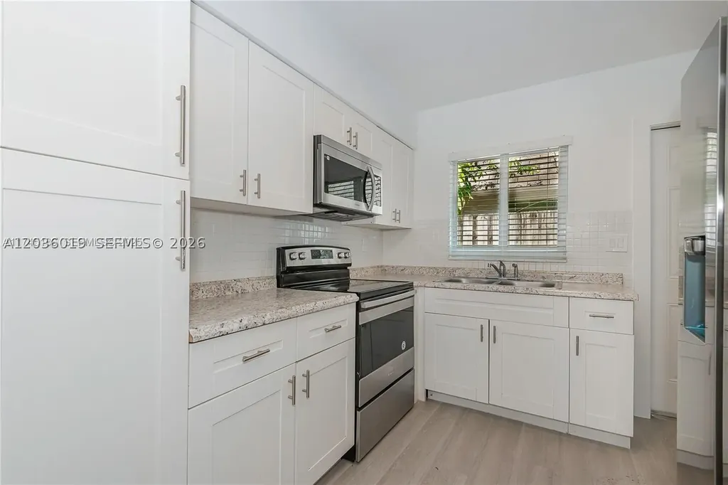 1511-1513 NW 8th Avenue Fort Lauderdale FL 33311