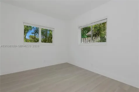 1511-1513 NW 8th Avenue Fort Lauderdale FL 33311