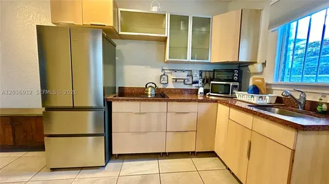 842 Meridian Avenue Miami Beach FL 33139