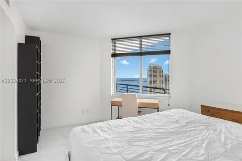 325 S Biscayne Boulevard Miami FL 33131