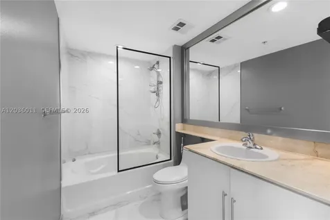 325 S Biscayne Boulevard Miami FL 33131