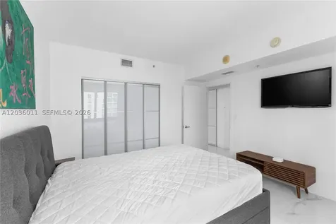 325 S Biscayne Boulevard Miami FL 33131