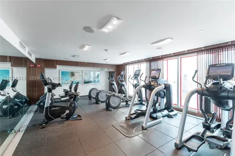325 S Biscayne Boulevard Miami FL 33131
