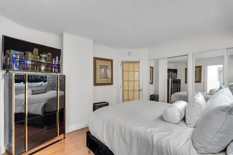 18151 NE 31st Court Aventura FL 33160