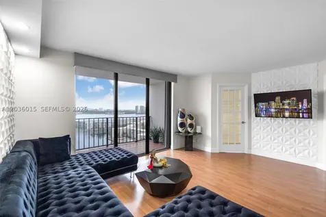18151 NE 31st Court Aventura FL 33160