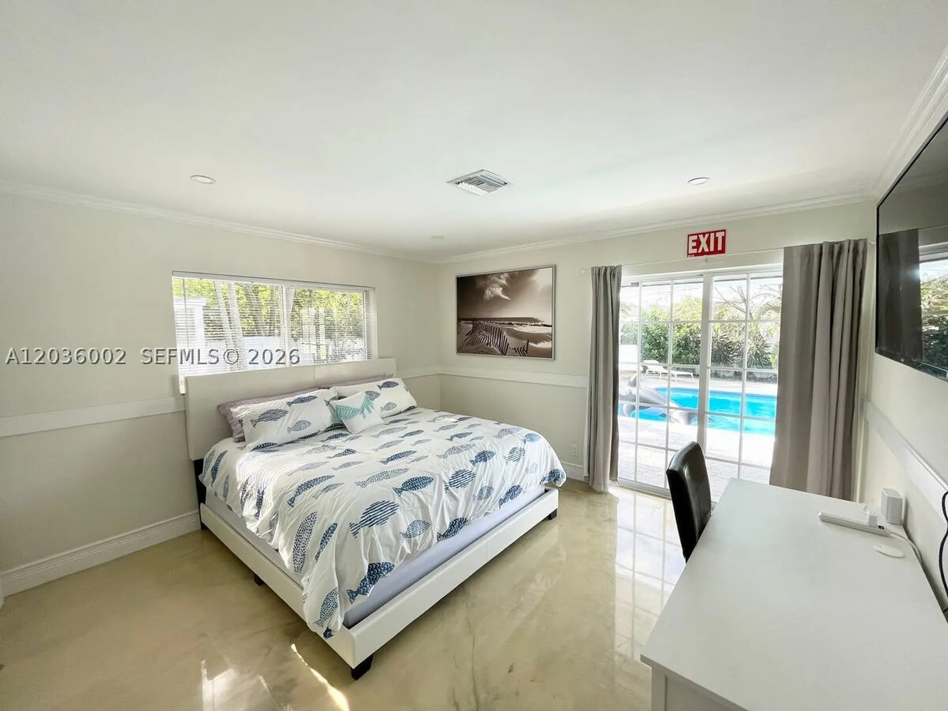 416 N Rainbow Drive Hollywood FL 33021