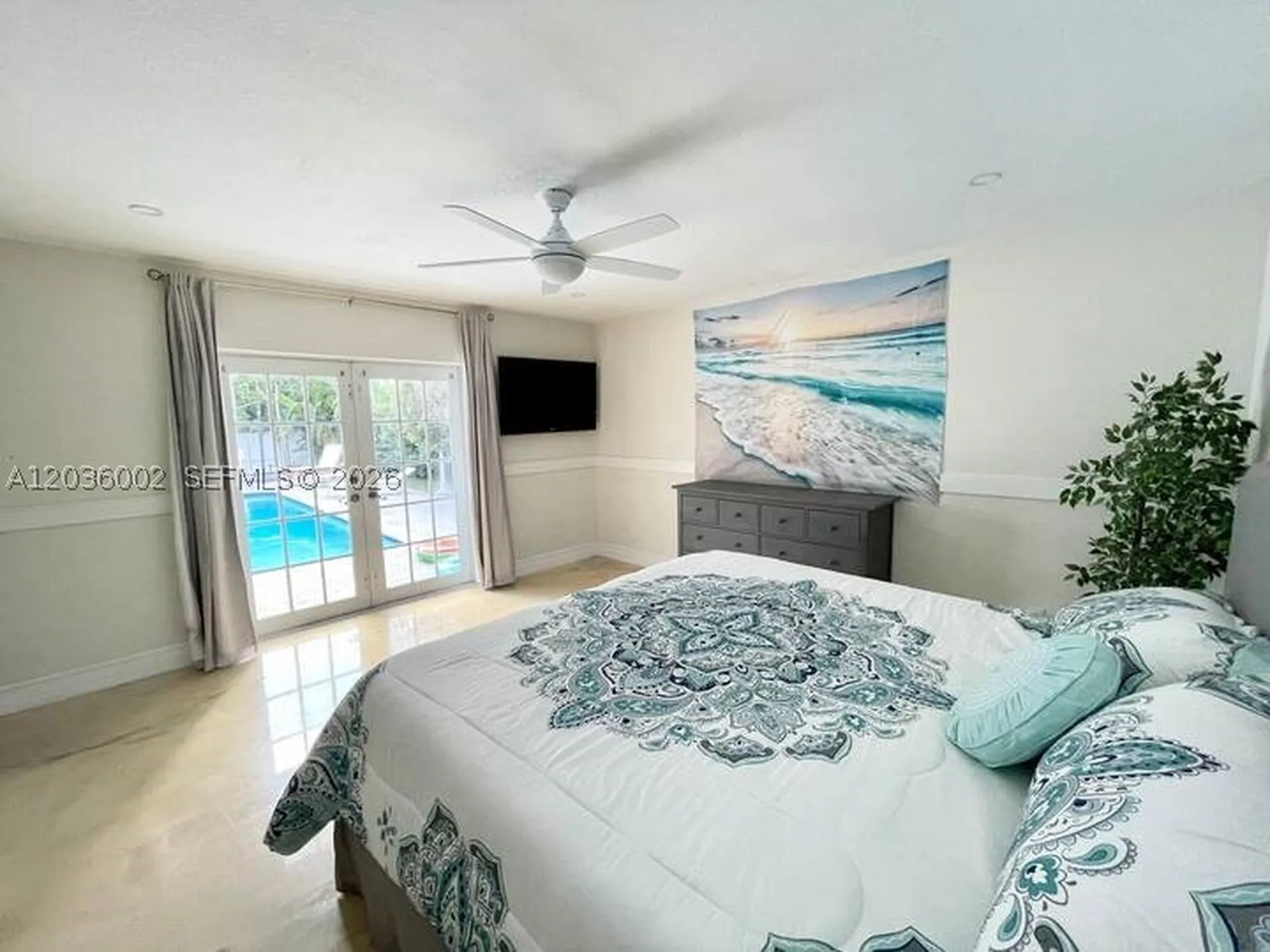 416 N Rainbow Drive Hollywood FL 33021